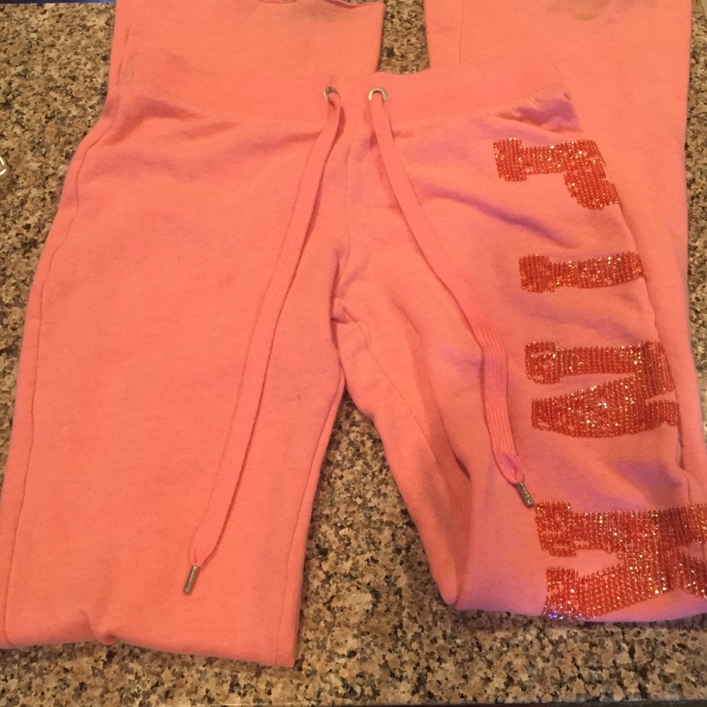 VS PINK PANTS